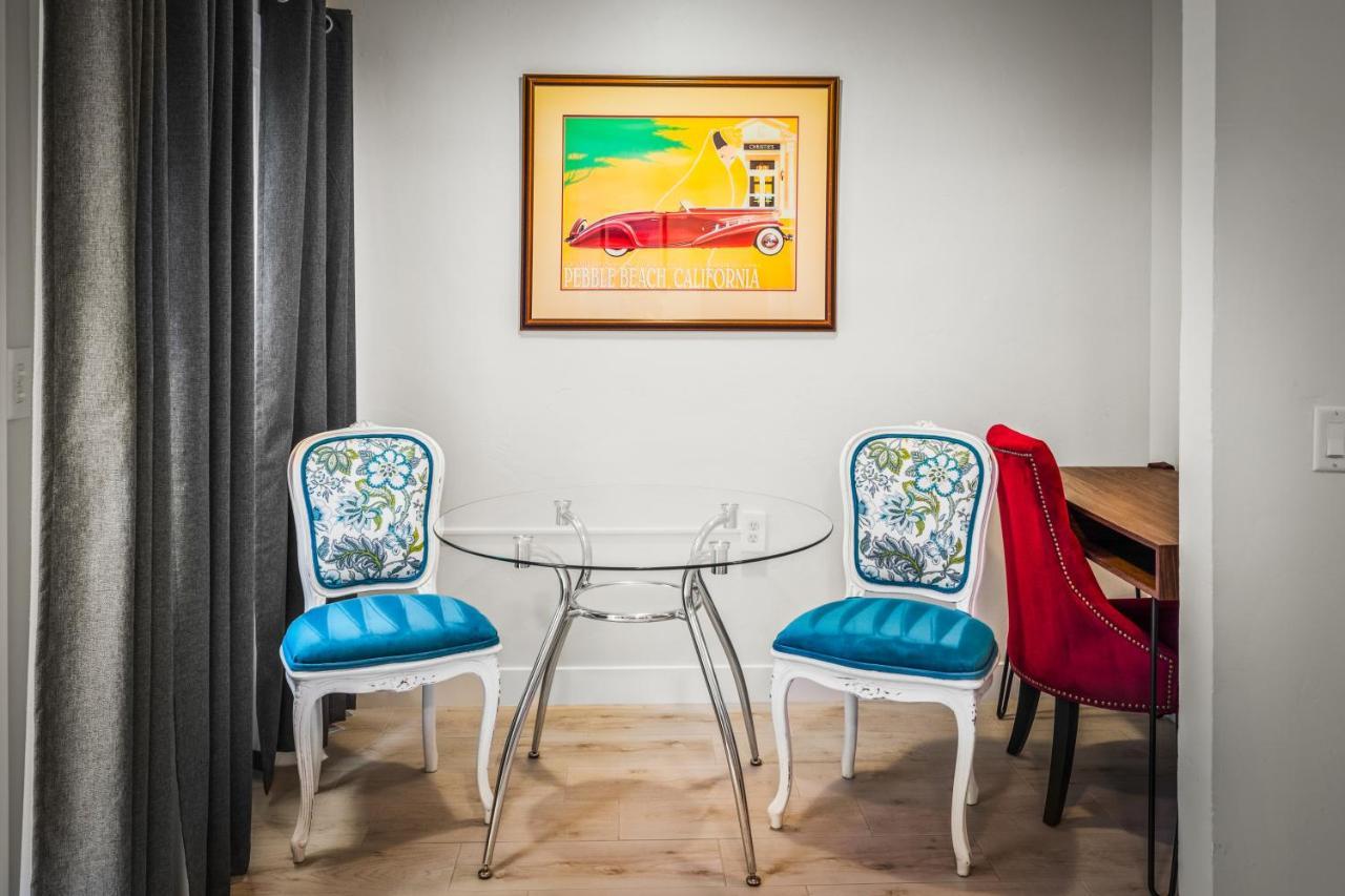 Mile To Beach! Private, Family & Pet Friendly Oasis! Pool Table & Hot Tub! Οσιανσάιντ Εξωτερικό φωτογραφία